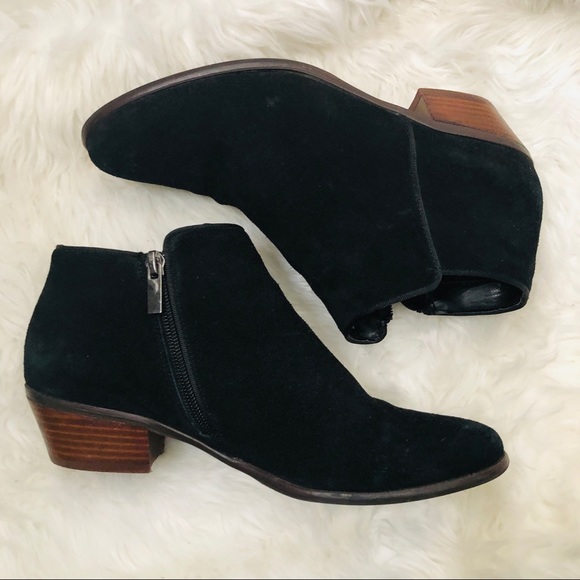 Black leather ankle booties Crown vintage 8m